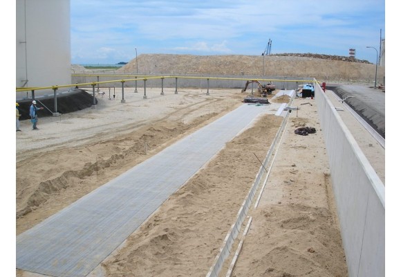 Geosynthetic Clay Lining System